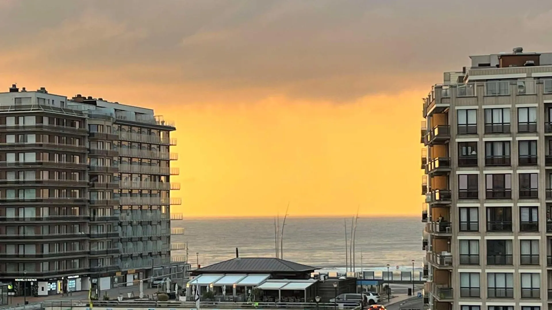 Apartment Zeenest - Stijlvolle Studio Met Terras Nabij De Zee Westende-Bad Belgium