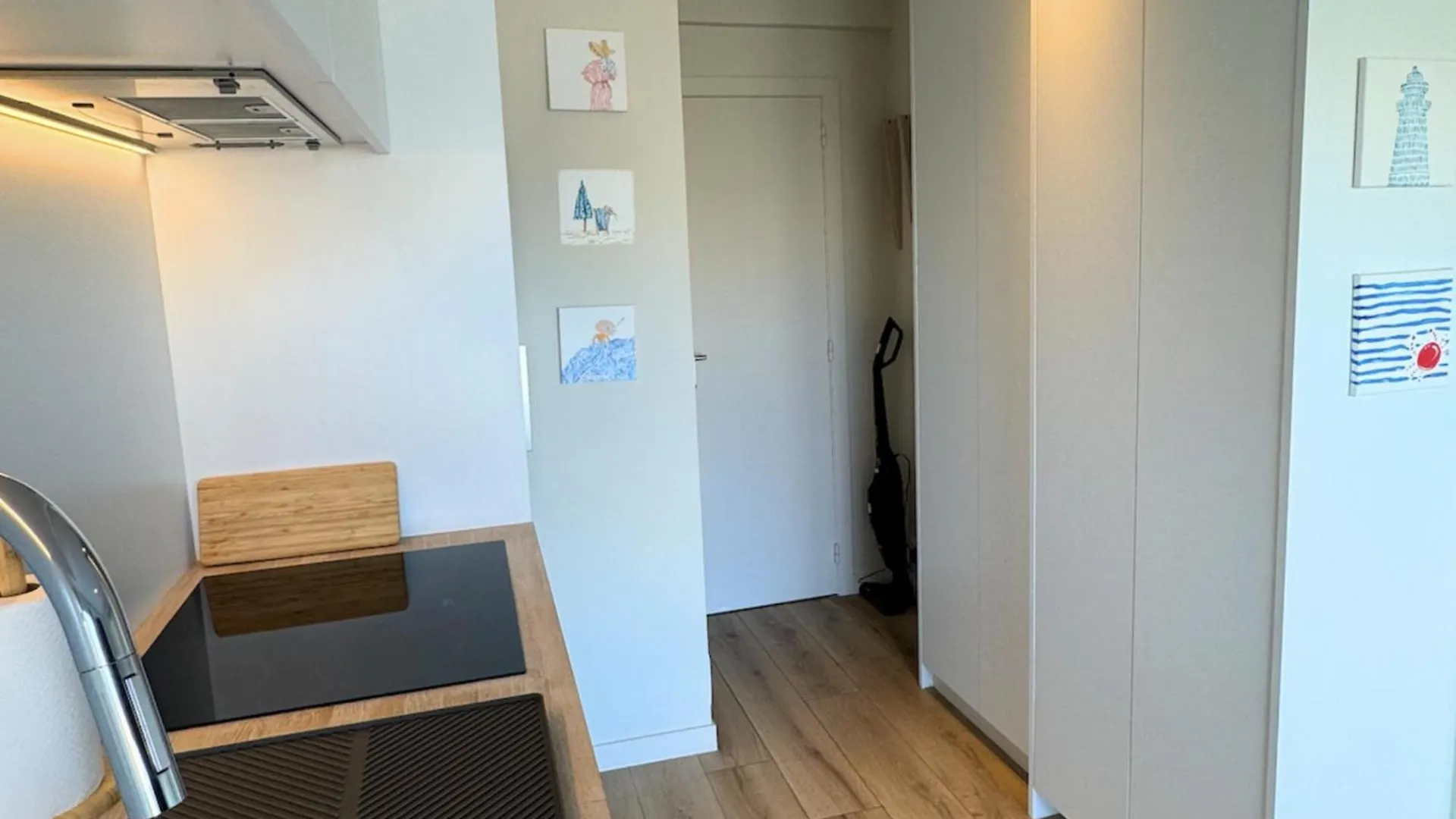 Apartment Zeenest - Stijlvolle Studio Met Terras Nabij De Zee Westende-Bad Belgium