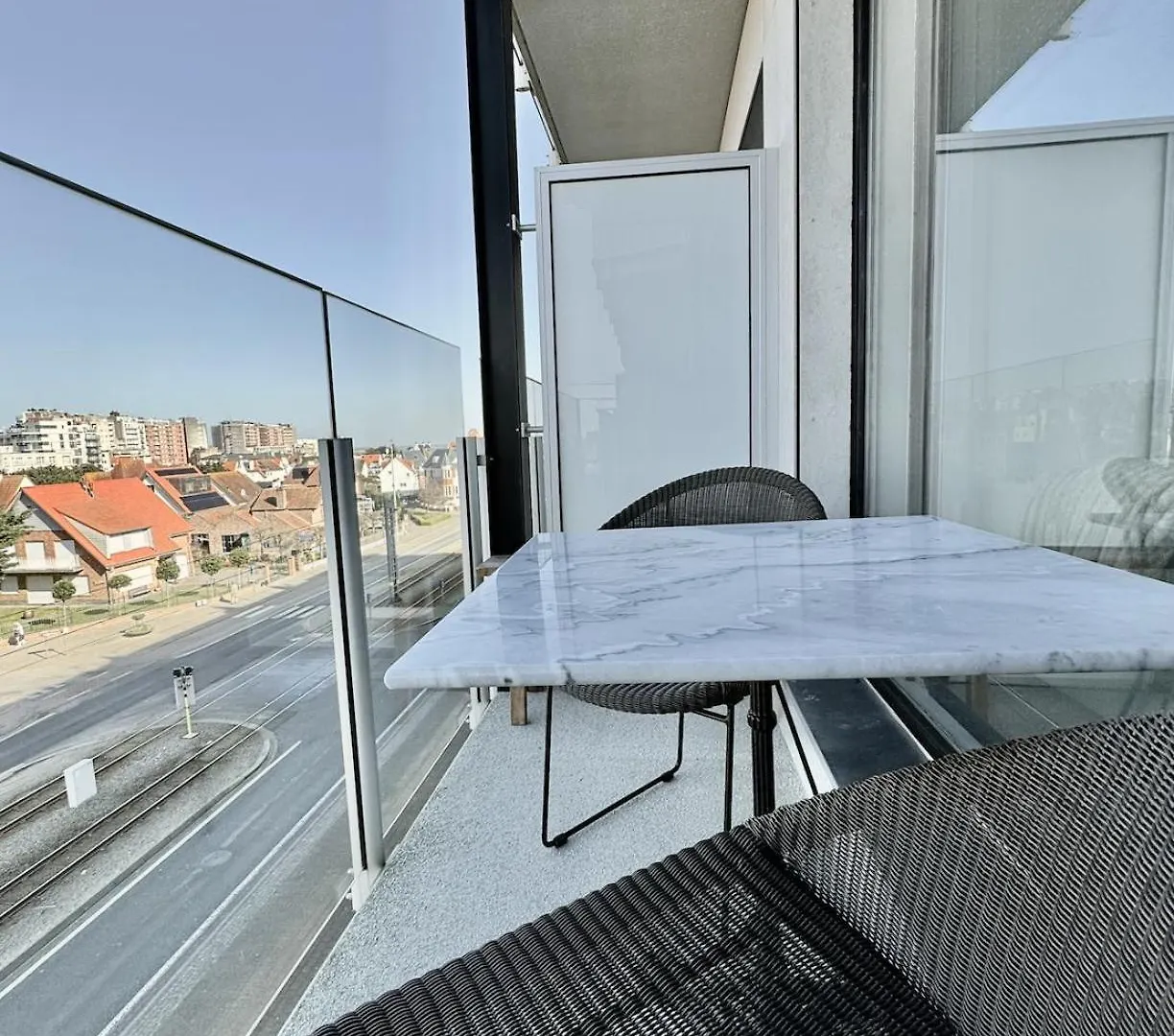 Zeenest - Stijlvolle Studio Met Terras Nabij De Zee Westende-Bad Belgium